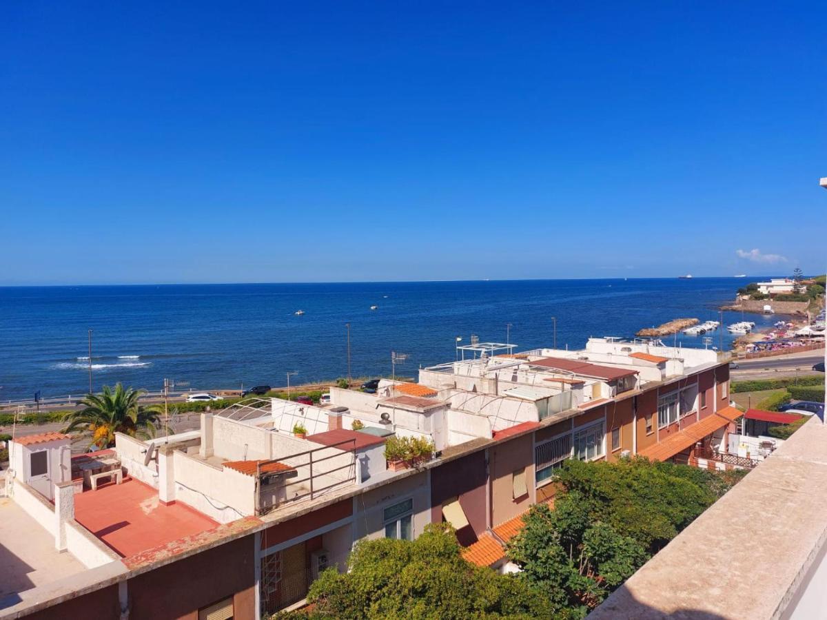 Sunset Apartment Santa Marinella Exterior photo